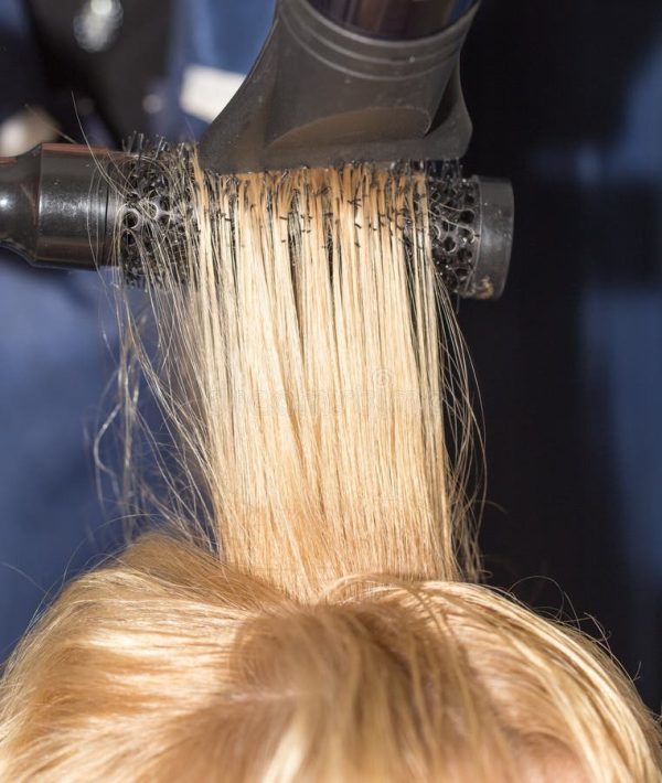 How to Style Men’s Hair Without Any Products