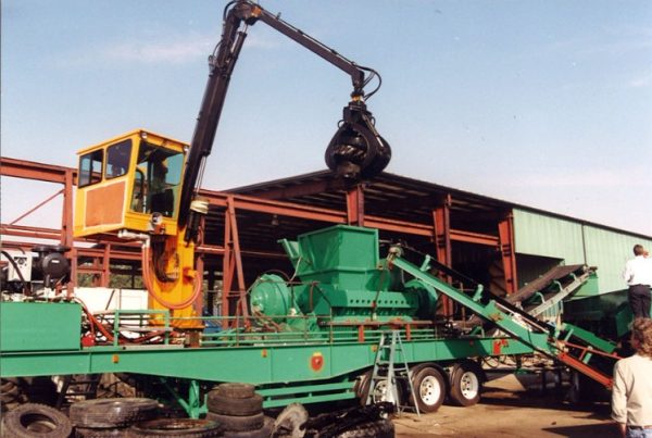 Optimizing Efficiency with Scrap Metal Handling Systems
