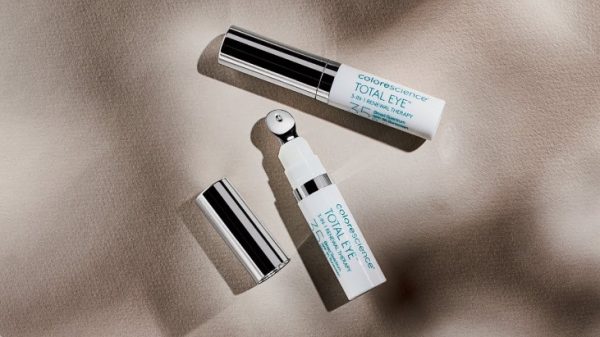 The Breakthrough in Under-Eye Care: Advanced Under-Eye Renewal Therapy